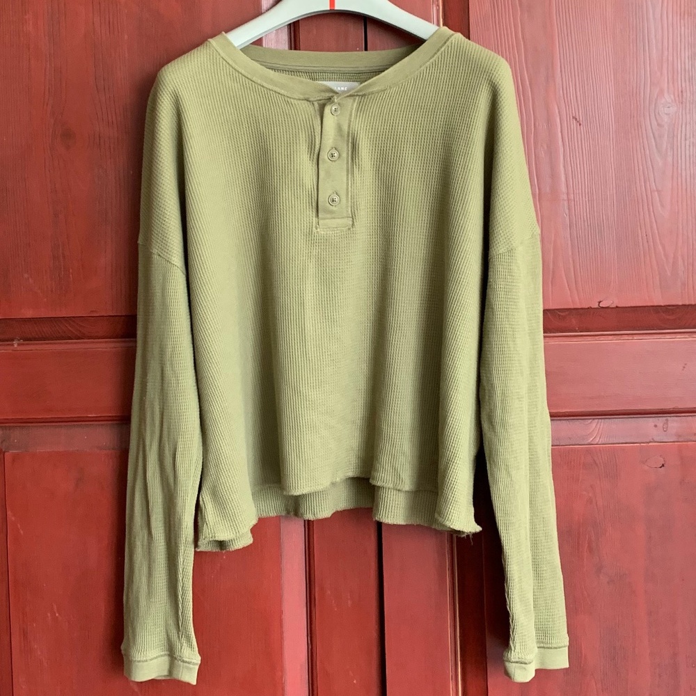 Everlane Organic Cotten Waffle Henley